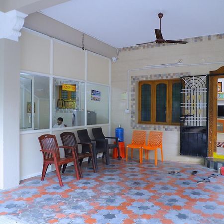 Nanda Mohan Homestay- Luxuries Ac Apartment Close To Alipiri Foothills-Kapila Teertham And Iskcon Temple Tirupati Kültér fotó
