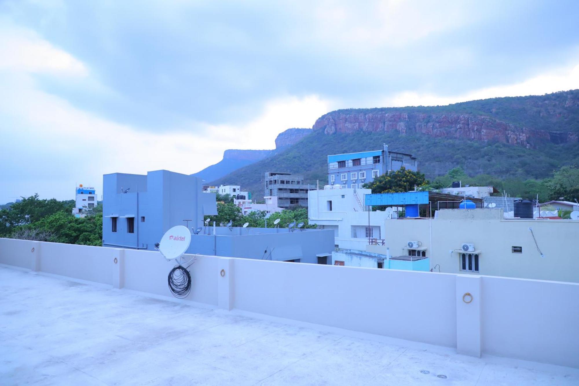 Nanda Mohan Homestay- Luxuries Ac Apartment Close To Alipiri Foothills-Kapila Teertham And Iskcon Temple Tirupati Kültér fotó