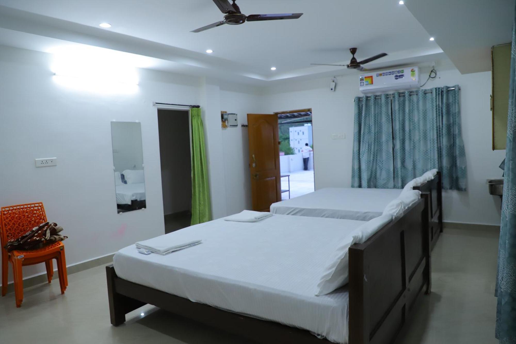 Nanda Mohan Homestay- Luxuries Ac Apartment Close To Alipiri Foothills-Kapila Teertham And Iskcon Temple Tirupati Kültér fotó